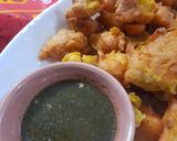 A picture of step 3 of Street style pakory.