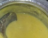 A picture of step 2 of Karhi pakore.