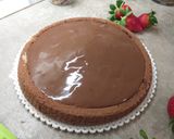 Foto del passaggio 1 della ricetta Crostata morbida al cioccolato e fragole