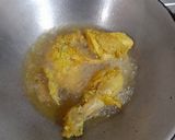 Foto langkah ke 3 dari resep Ayam srondeng.