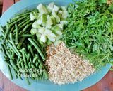 Foto langkah ke 1 dari resep Pecel Bumbu Kacang (pedas level sedang).