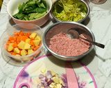 Foto langkah ke 1 dari resep Sup bola daging.