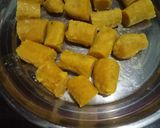 A picture of step 1 of Besan katte recipe.