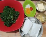 A picture of step 3 of Palak(spinach) paneer.