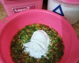 Foto langkah ke 3 dari resep Telur Dadar Krispi ala Warteg.