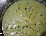 A picture of step 2 of Dahi bhendi.