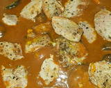Foto del paso 5 de la receta: Solomillo de cerdo en salsa de verduras y portobellos