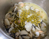 Foto del paso 6 de la receta: Merluza en salsa verde