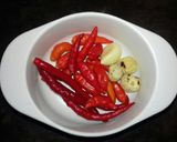 Foto langkah ke 1 dari resep Sambal Kemiri.