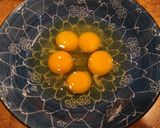 A picture of step 1 of Chinese Steamed Egg Pudding.