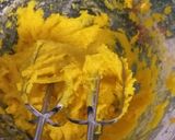A picture of step 2 of Mango cake.
