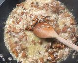 Foto langkah ke 2 dari resep Risotto with wild mushroom.
