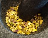 A picture of step 1 of Fruity French Toast.