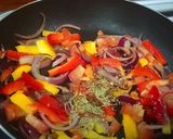 வெஜிடபிள் மயோனைஸ் ரோல்(Vegetable myonaise recipe in tamil) ரெசிபி ஸ்டேப் 2 புகைப்படம்