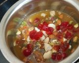 एगलेस फ्रूट प्लम केक ऑन गैस स्टोव (Eggless Fruit Plum Cake On Gas Stove ki recipe in hindi) रेसिपी चरण 2 फोटो