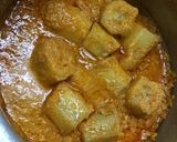 A picture of step 4 of Punjabi Raw Banana Sabzi.