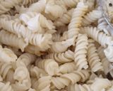 A picture of step 2 of Italian Indian Pasta.