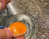 Foto langkah ke 1 dari resep Teh talua (teh telur) khas Minang.