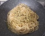Foto del passaggio 5 della ricetta Pasta al limone e pistacchi