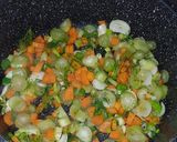 Une image de l'étape 1 de Bouillon de légumes parfumé.