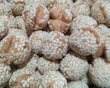 Foto langkah ke 6 dari resep Onde-onde Ketawa mini.