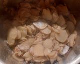 Birsalmás csicsóka krémleves sült harcsafilével recept fázis 2 fotója
