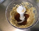 Une image de l'étape 3 de Sauce salade au fromage, ail mariné et vinaigre de malt.