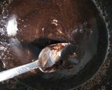 Φωτογραφία βήματος 1 της συνταγής Υγρό σοκολατένιο κέικ με γλάσο λευκής σοκολάτας