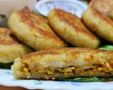 A picture of step 13 of Cheesy Paneer Potato Pancake.