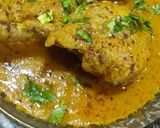 A picture of step 4 of Chicken curry.