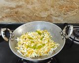A picture of step 4 of Capsicum Rice.