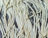 Foto del paso 4 de la receta: Fideos caseros + salsa con costillas