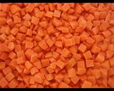 صورة لخطوة 1 من وصفة سرفيس بندورة خضراء بزيت الزيتون 🍅🥕🌶 اكيد غير شكل ام زيد فليفل