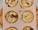 Foto del paso 5 de la receta: 🧁MUFFINS🧁CON 🍓🍓🍓🍓🍓🍓FRUTILLAS🍓 (sin huevos)