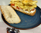 Foto del paso 5 de la receta: Bocata de tortilla francesa con parmesano ¡un descubrimiento!