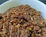 A picture of step 3 of Chana dal Halwa.
