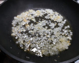 Foto del paso 1 de la receta: Almejas amb salsa marinera verde i vi blanc
