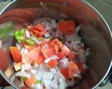 A picture of step 2 of Rava Uttapam.