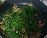 A picture of step 7 of Spinach and Mushroom Florentine.