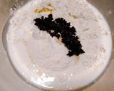 A picture of step 2 of Purple Rice and Red Bean Steamed Buns.