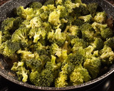 Foto del paso 2 de la receta: Tortilla de brócoli al horno