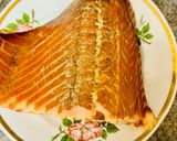 A picture of step 1 of Salad with smoked salmon and canned pear.
