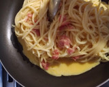 Foto langkah ke 3 dari resep Fritatta Spaghetti (Topping Pizza).