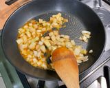 Une image de l'étape 7 de Pommes de terre,carotte et tomate à la bisque de homard.