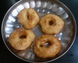 A picture of step 2 of Breakfast medu vada.