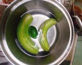 Hình bước làm 1 của món Chuối xanh kho sả ớt