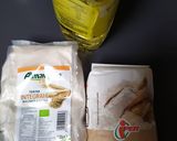 Foto del passaggio 1 della ricetta Torta brisé integrale con curcuma, zucchine, patate e scamorza