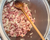 Rakott tejszínes szaftos sonkás tészta recept fázis 3 fotója