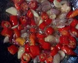 Foto langkah ke 3 dari resep Suwir tongkol pete.