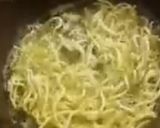 A picture of step 5 of Manchow soup.